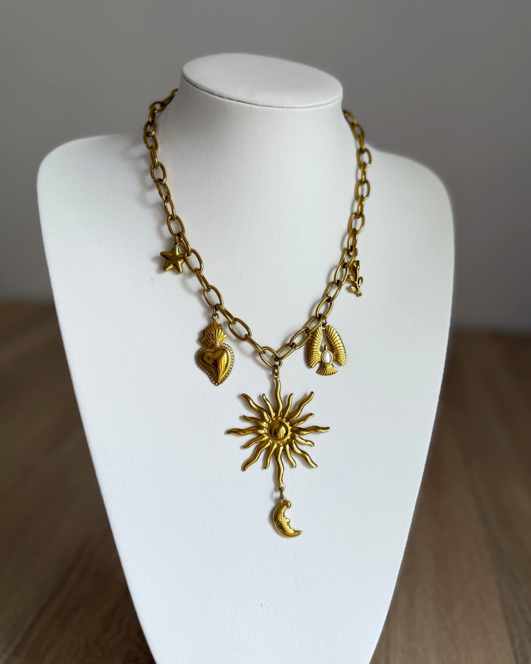Collar Rosalía