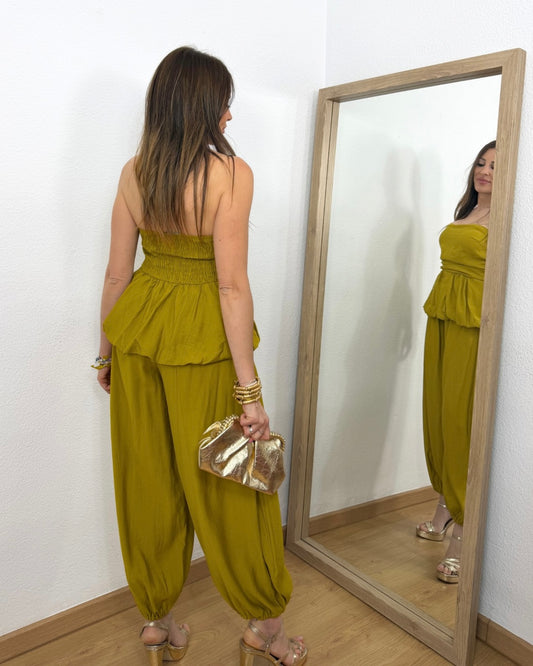 Conjunto Roma Mostaza verdoso
