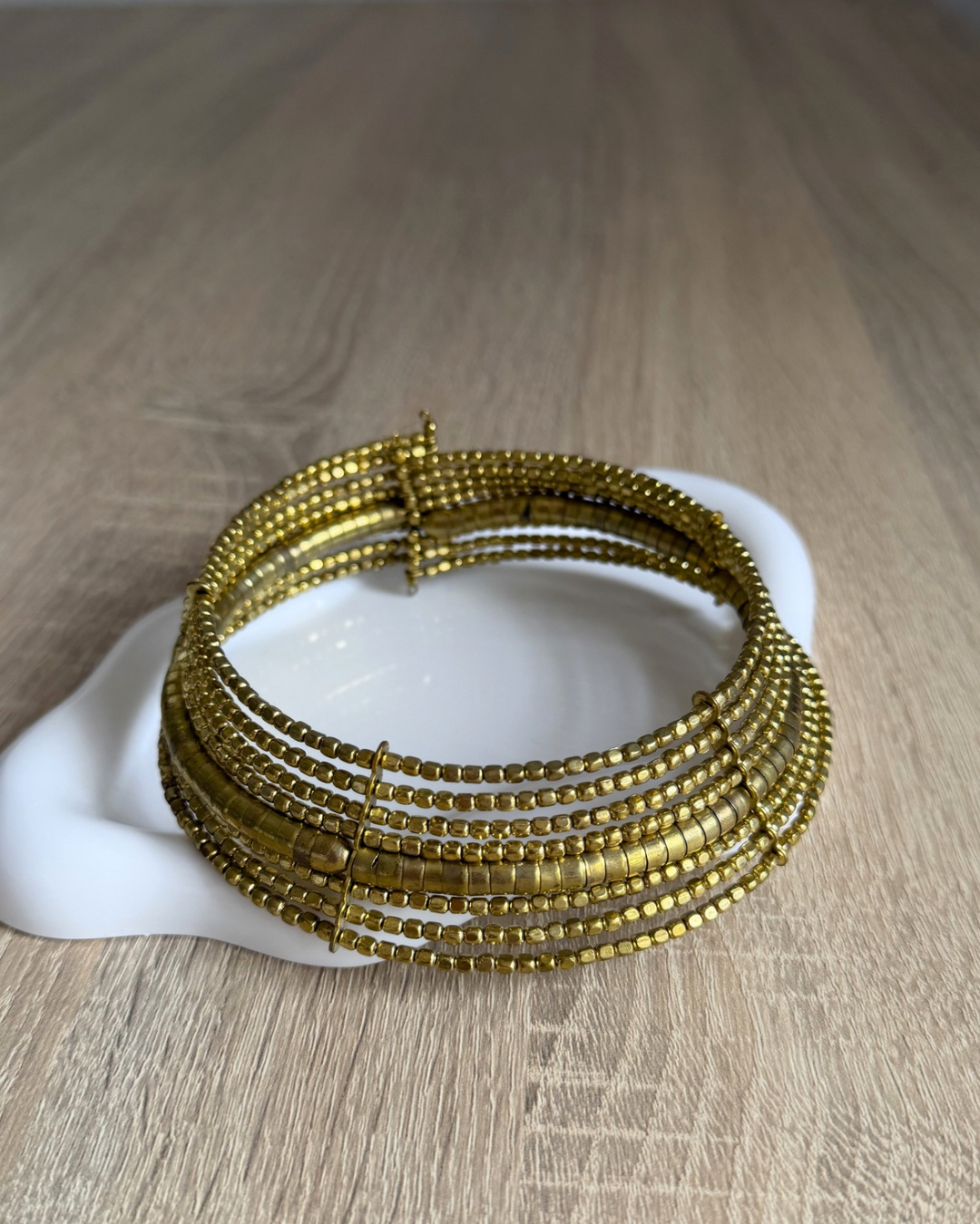 Choker Alis